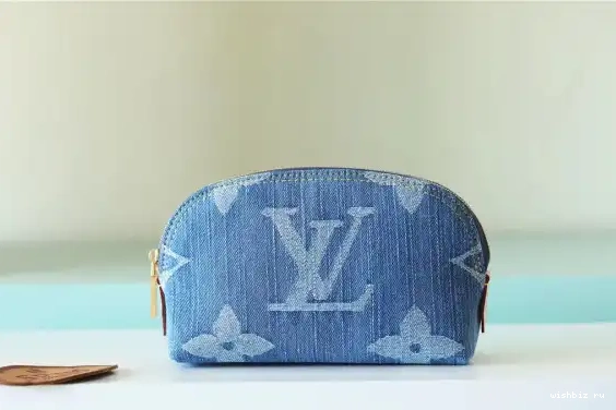 WIS PM Louis Cosmétique Vuitton Pochette 0427